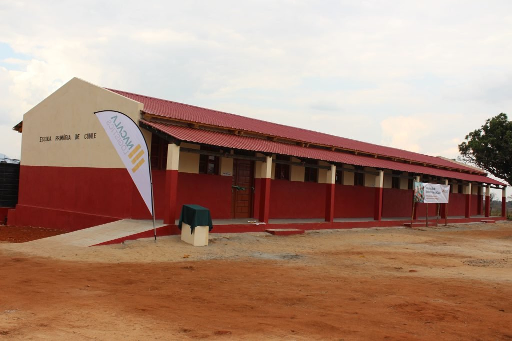 Escola Primária de Cunle, obra concluída pela TECNOSTEEL